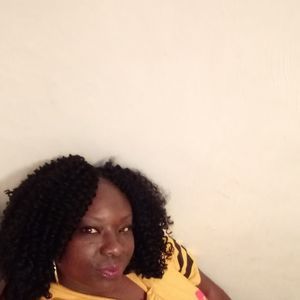 Meet your Posher, Charlotte